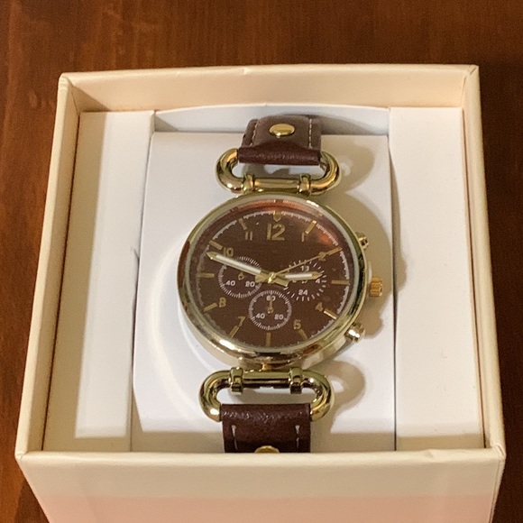 🆕 WATCH 🆕 - Picture 4 of 5